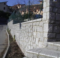 sassi da muro